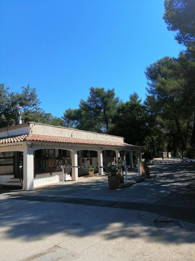 Domaine De La Sainte Baume 호텔 낭스레핑 외부 사진